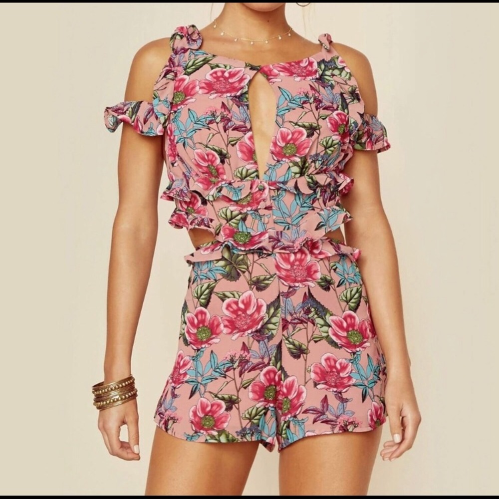 For love and lemons romper!